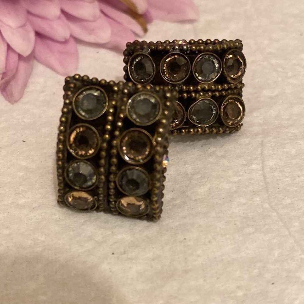 Sorrelli earring. - Picture 7 of 7
